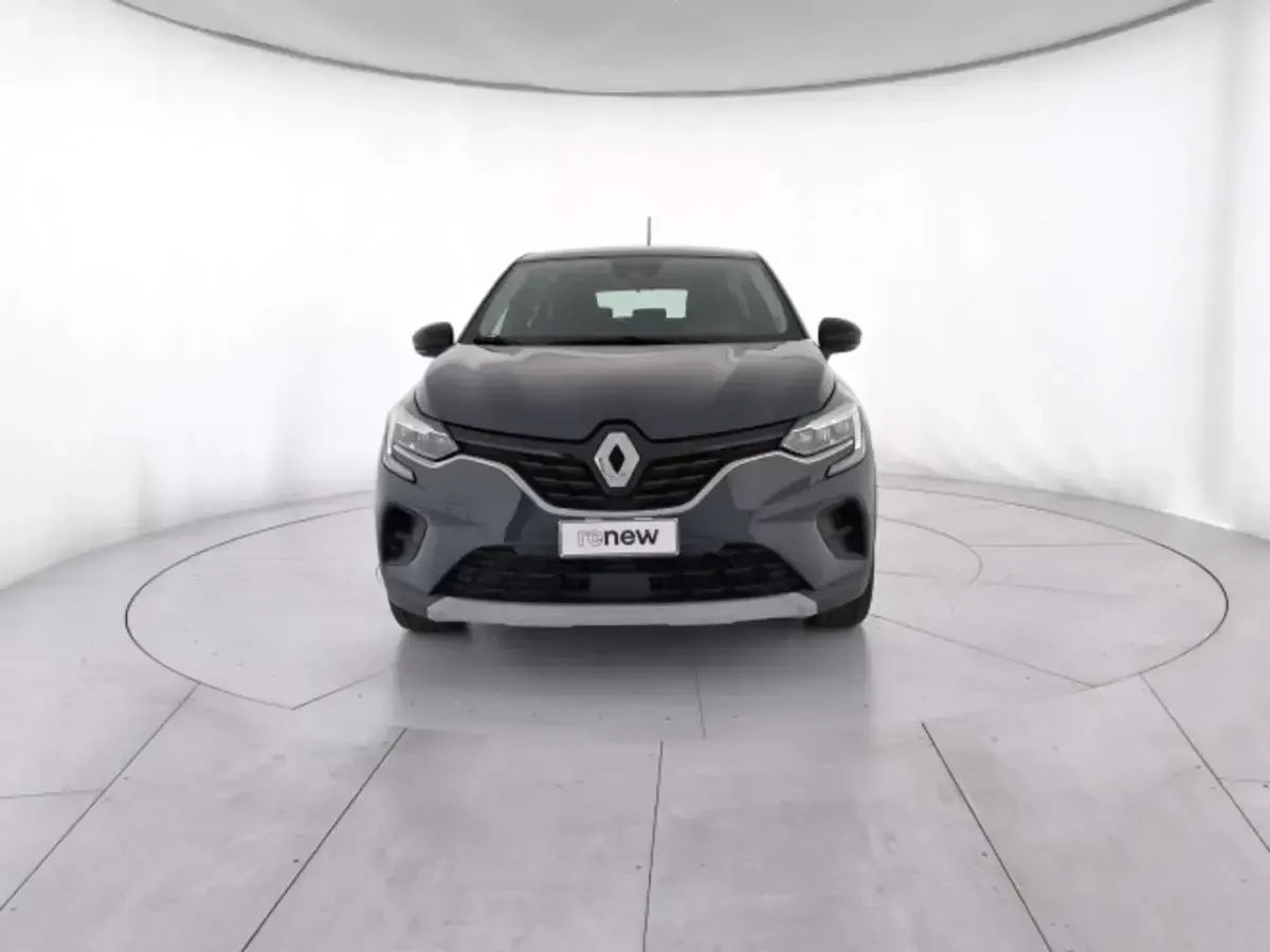 Usata Renault Captur Equilibre 94 CV (69 kW) 2024 Blu marine SUV