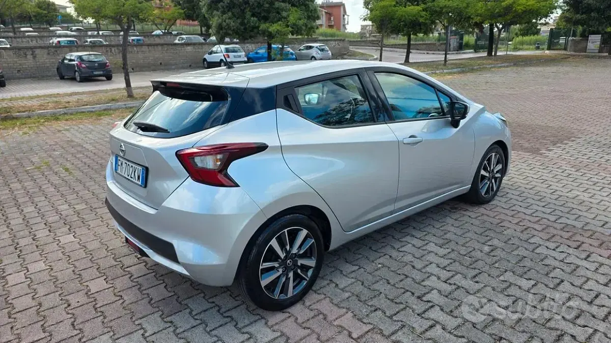 Usata Nissan Micra 90 CV (66 kW) 2018 Grigio Utilitaria