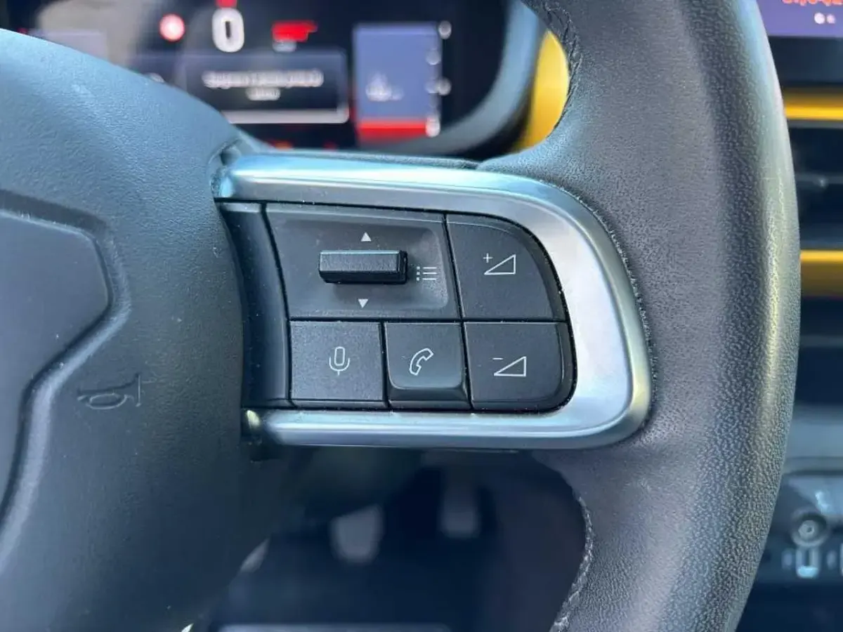 Usata Jeep Avenger 101 CV (74 kW) 2023 Giallo SUV
