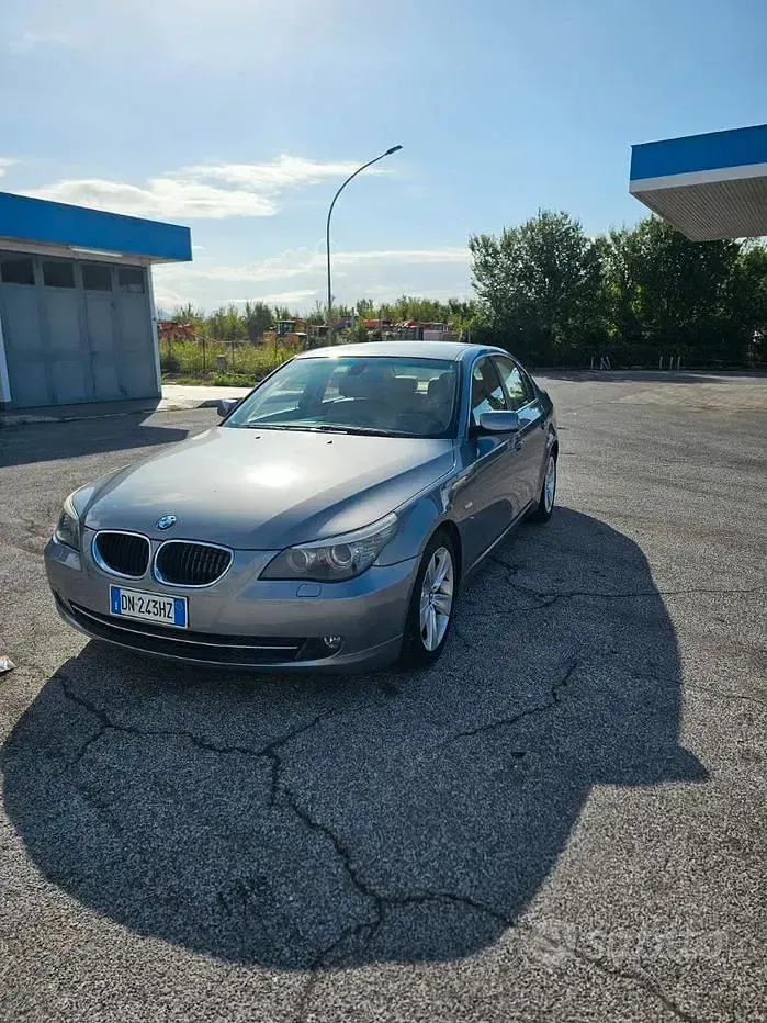 Usata BMW 520 177 CV (130 kW) 2008 Grigio Berlina