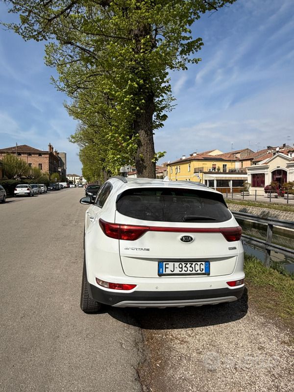 Usata Kia Sportage 115 CV (84 kW) 2017 Bianco SUV