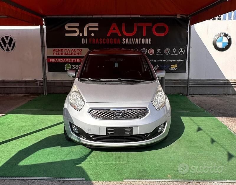 Grigio Usata 2012 Kia Venga Due volumi | 3999 € (Ottimo prezzo) - Immagine 1/4