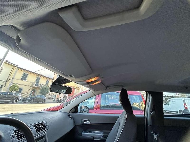 Usata Volvo C30 R-Design 109 CV (80 kW) 2010 Utilitaria