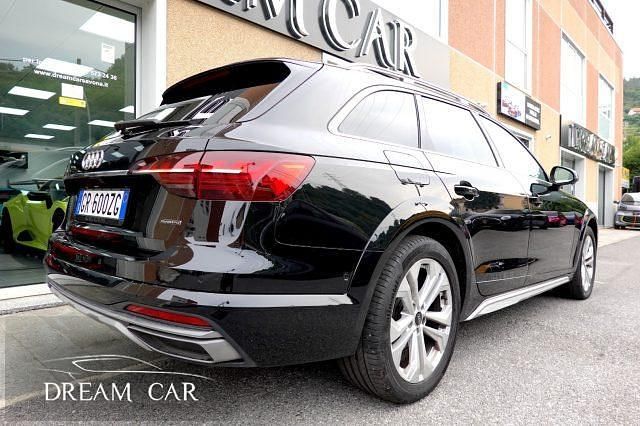 Usata Audi A4 Allroad Business 204 CV (150 kW) 2023 Nero metallizzato Station wagon