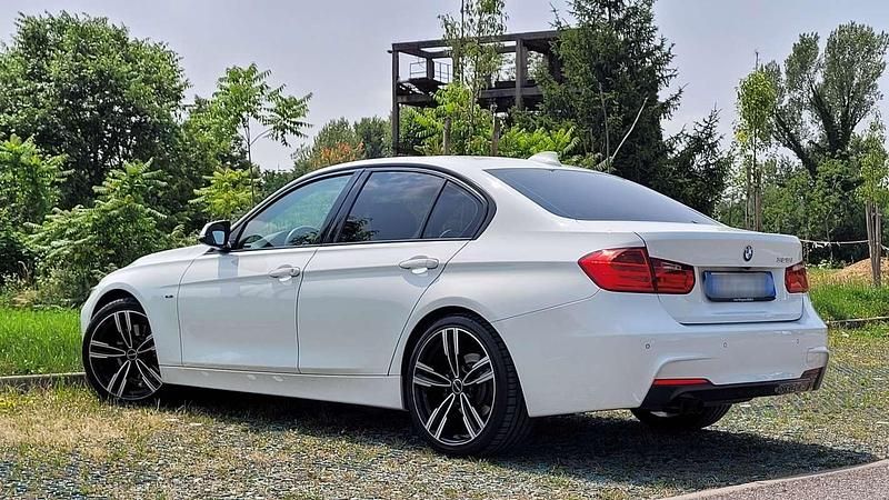 Usata BMW 328 Sport Line 245 CV (180 kW) 2012 Bianco Berlina