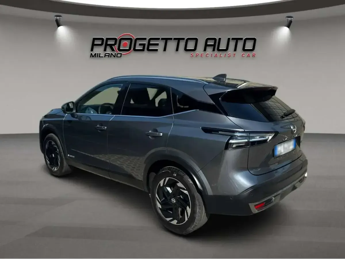 Usata Nissan Qashqai N-Connecta 190 CV (139 kW) 2025 Grigio SUV