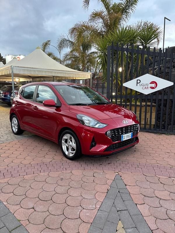 Usata Hyundai i10 Advanced 65 CV (47 kW) 2021 Rosso Utilitaria