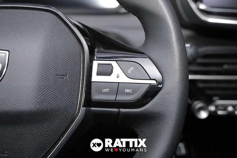 Usata Peugeot 208 Allure 101 CV (74 kW) 2025 Utilitaria