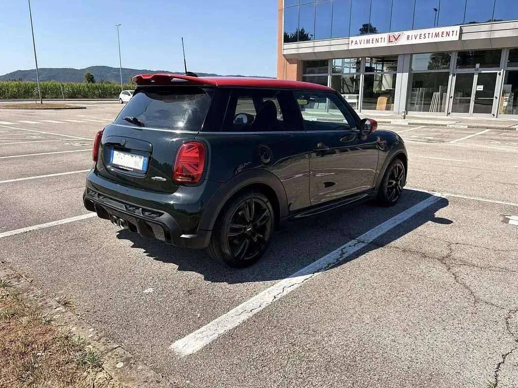 Usata Mini John Cooper Works 231 CV (169 kW) 2021 Verde Utilitaria