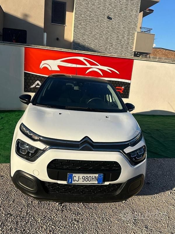 Usata Citroën C3 Feel 102 CV (75 kW) 2022 Bianco Utilitaria