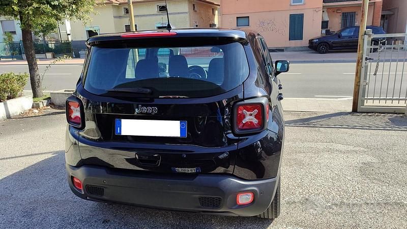 Usata Jeep Renegade Longitude 120 CV (88 kW) 2020 Nero metallizzato SUV