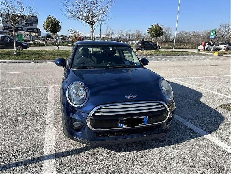 Usata Mini Cooper D 111 CV (81 kW) 2014 Blu/azzurro Utilitaria