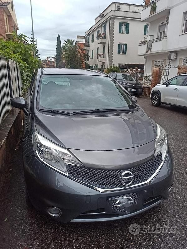Usata Nissan Note Acenta 90 CV (66 kW) 2015 Grigio Utilitaria