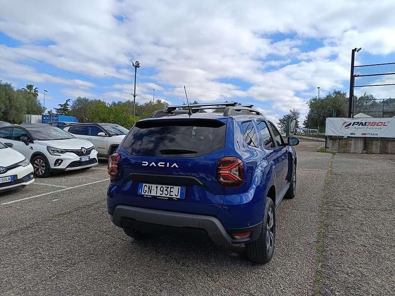 Usata Dacia Duster Journey 101 CV (74 kW) 2023 Blu/azzurro SUV