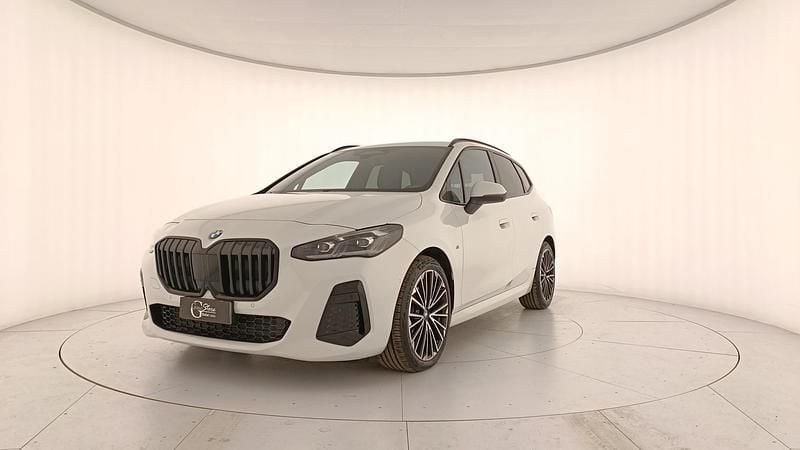 Usata BMW 218 Active Tourer M Sport 150 CV (110 kW) 2024 Bianco Monovolume