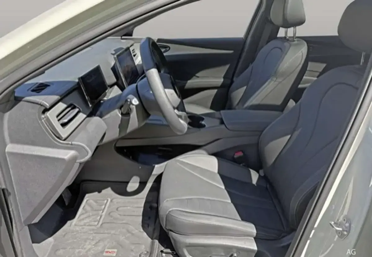 Nuova BYD Seal Comfort 212 CV (155 kW) 2026 Polar white Station wagon
