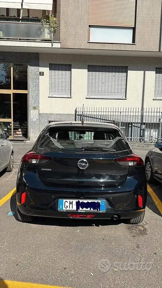 Usata Opel Corsa Edition 101 CV (74 kW) 2023 Nero Utilitaria