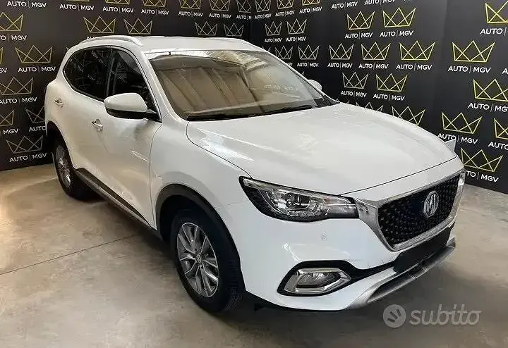 Usata MG HS Comfort 162 CV (119 kW) 2023 Bianco SUV