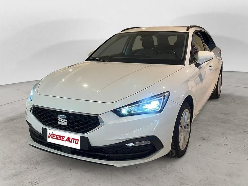 Bianco pastello Usata 2022 Seat Leon Station wagon | 12.900 € (Cara) - Immagine 1/4