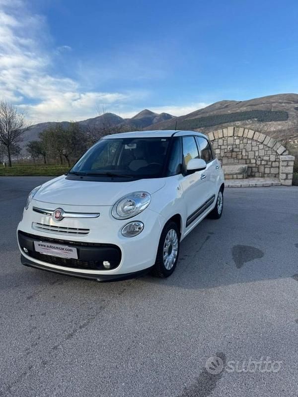 Usata Fiat 500L Pop Star 105 CV (77 kW) 2016 Bianco Monovolume