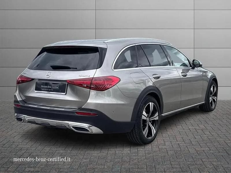 Usata Mercedes 220 Premium 200 CV (147 kW) 2022 Beige Station wagon