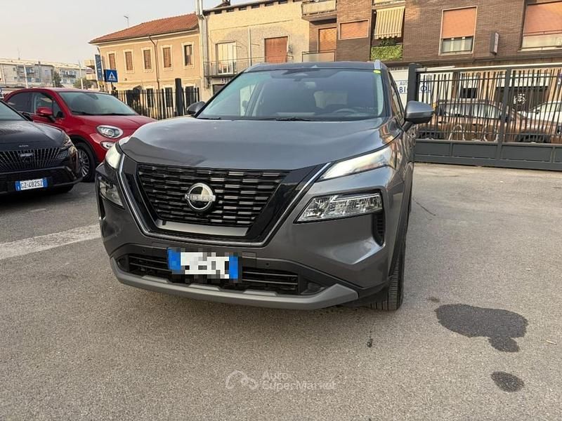 Usata Nissan X-Trail N-Connecta 214 CV (157 kW) 2025 Grigio SUV