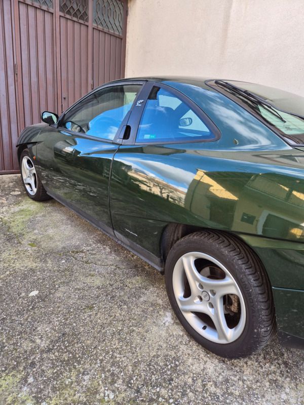 Usata Fiat Coupé 220 CV (161 kW) 1998 Verde Coupé