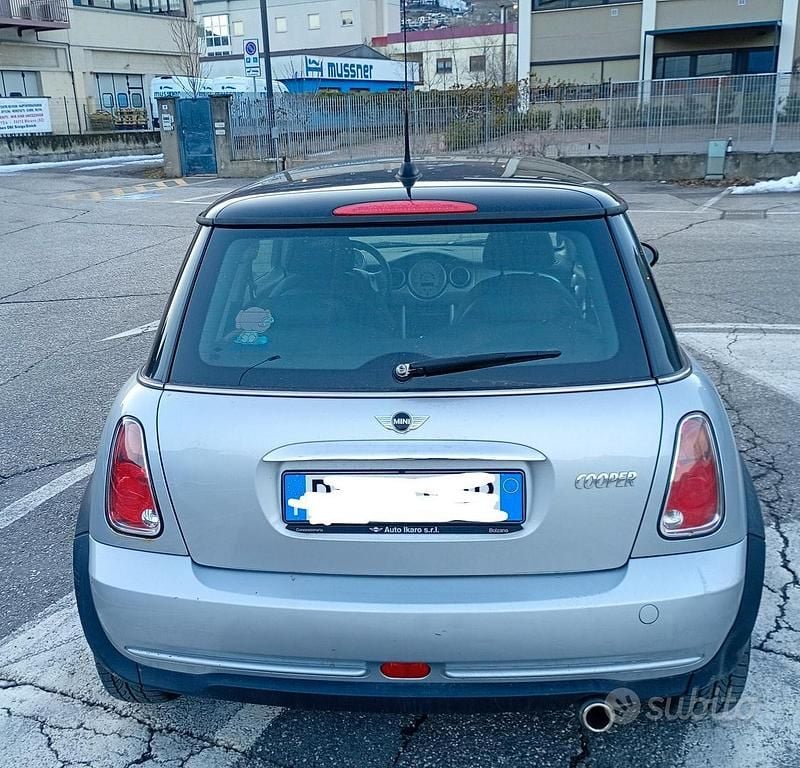 Usata Mini Cooper 116 CV (85 kW) 2006 Grigio Utilitaria