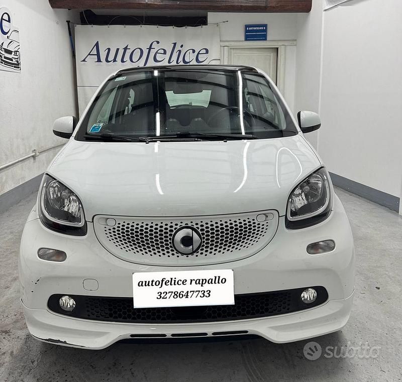 Usata Smart ForFour Brabus 71 CV (52 kW) 2019 Bianco Utilitaria