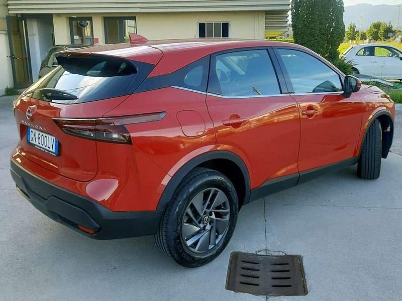 Usata Nissan Qashqai 158 CV (116 kW) 2023 Rosso SUV