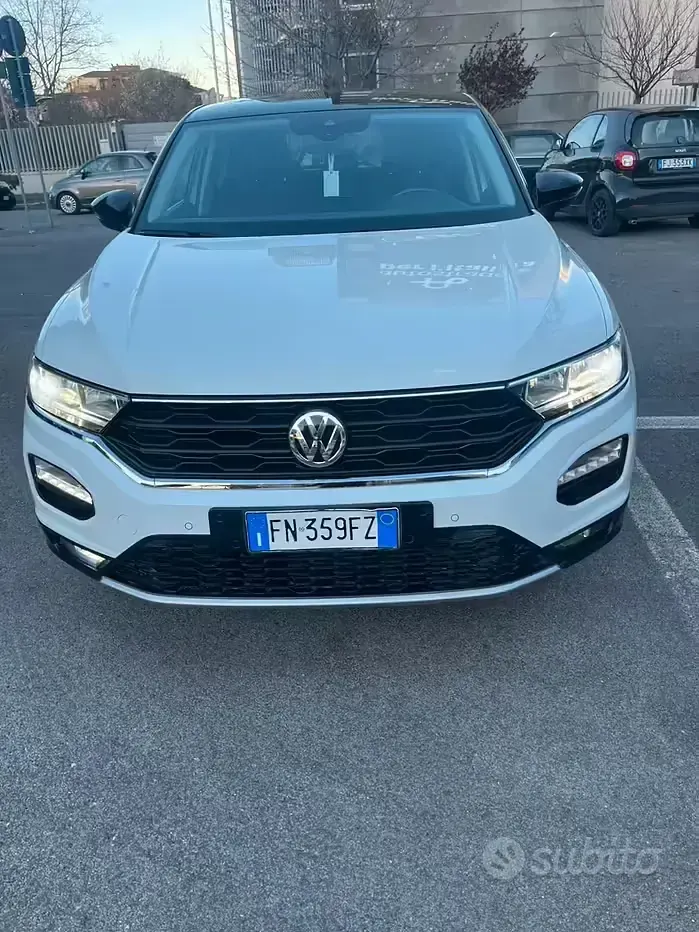 Usata VW T-Roc 150 CV (110 kW) 2018 SUV