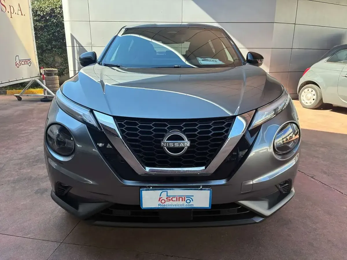 Usata Nissan Juke N-Connecta 114 CV (83 kW) 2025 Grigio SUV