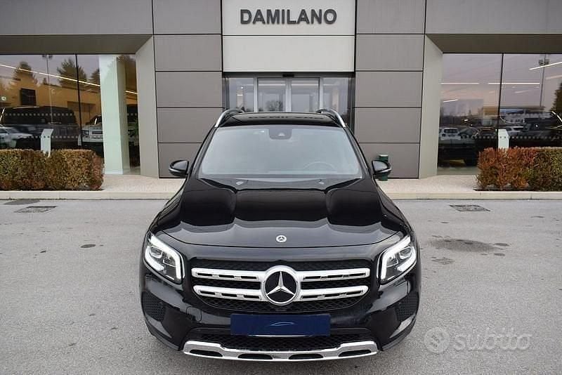 Occasion Mercedes GLB200 150 ch (110 kW) 2021 Noir SUV