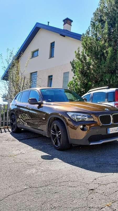 Usata BMW X1 143 CV (105 kW) 2011 Marrone SUV