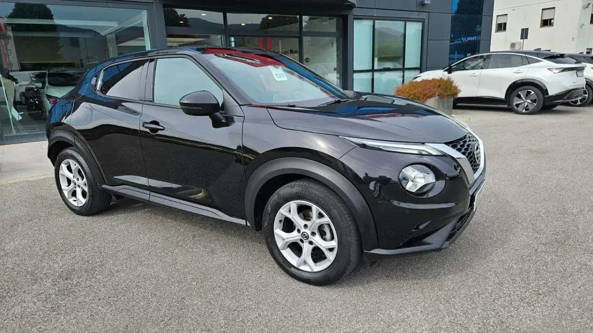 Usata Nissan Juke N-Connecta 114 CV (83 kW) 2021 Nero SUV