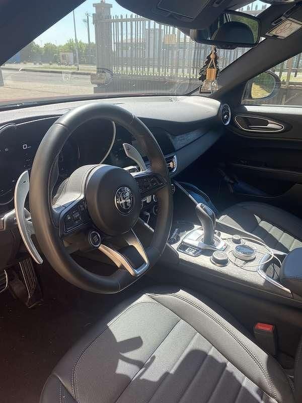 Usata Alfa Romeo Giulia Sprint 160 CV (117 kW) 2024 Berlina