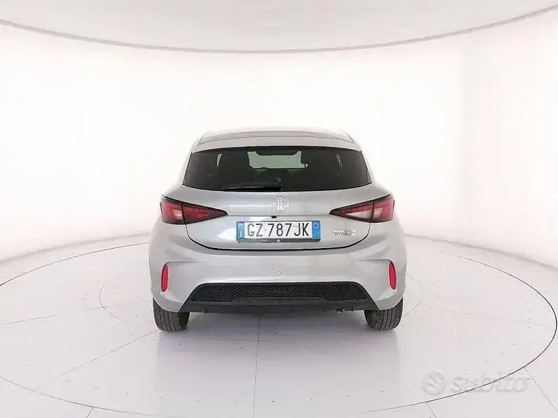 Usata MG MG3 Luxury 194 CV (142 kW) 2025 Grigio Utilitaria