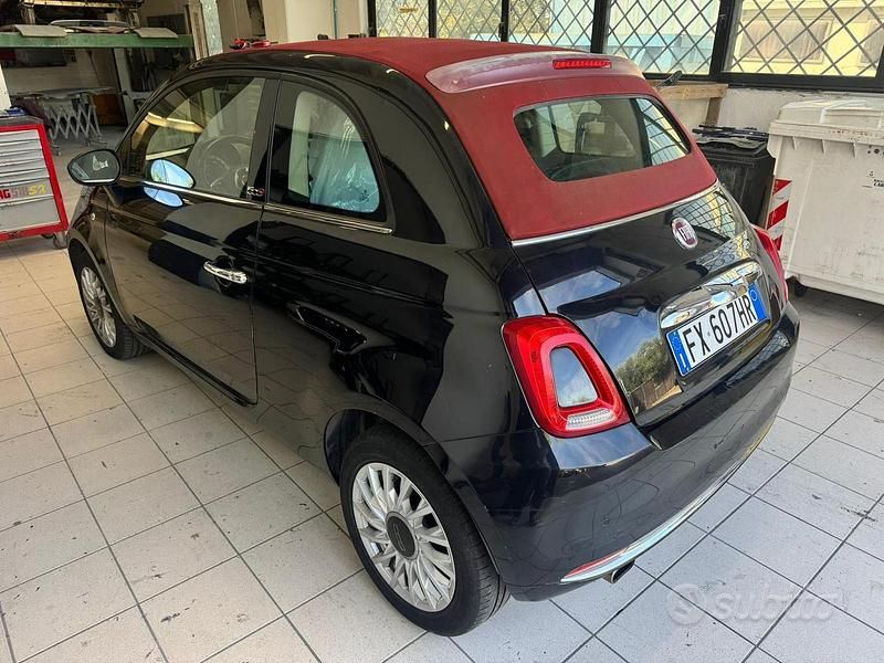 Usata Fiat 500C 69 CV (50 kW) 2019 Nero Cabrio