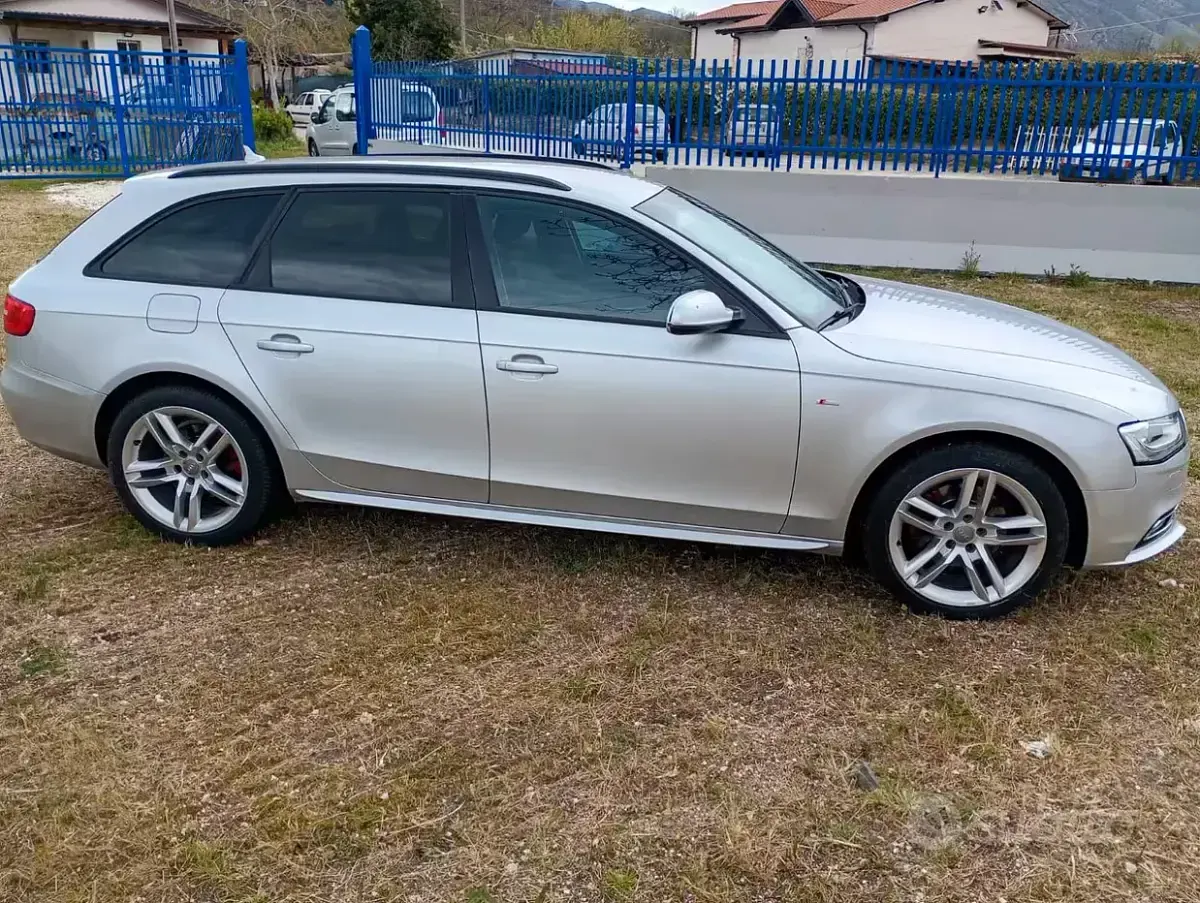 Usata Audi A4 120 CV (88 kW) 2010 Grigio Station wagon
