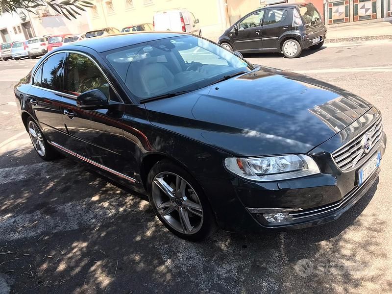 Usata Volvo S80 136 CV (100 kW) 2015 Nero Berlina