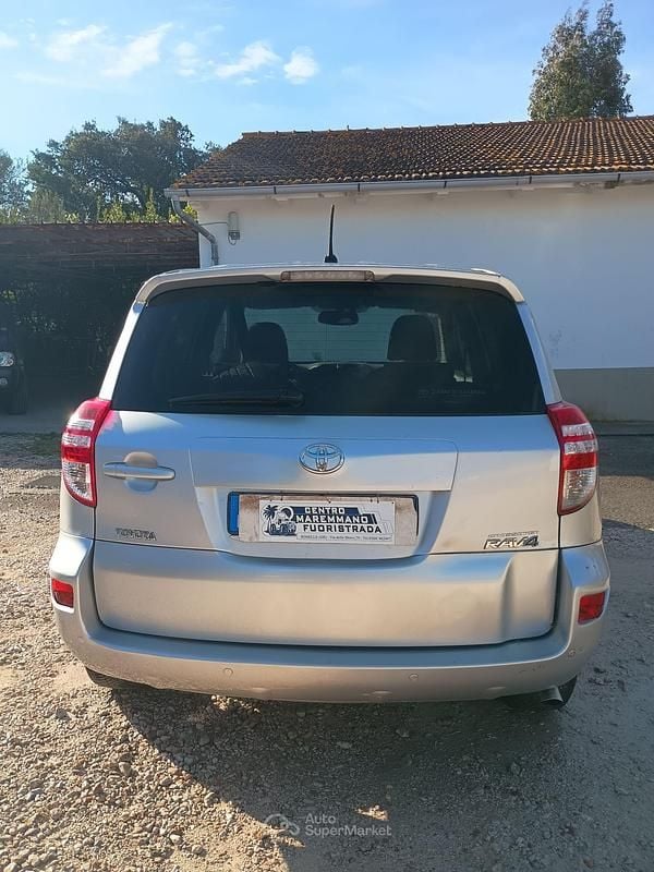 Usata Toyota RAV4 150 CV (110 kW) 2010 SUV