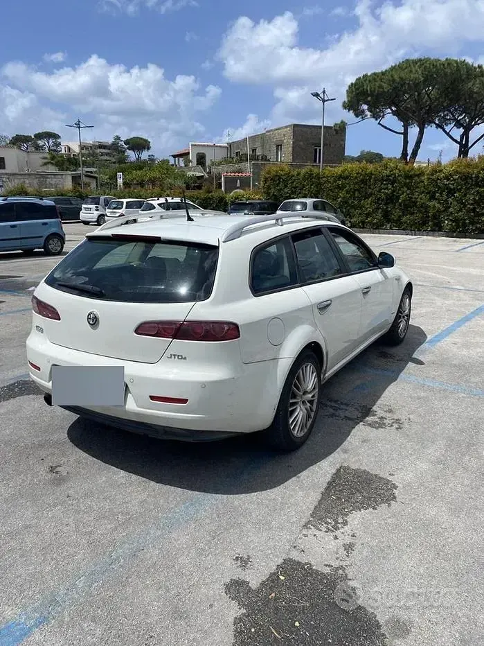 Usata Alfa Romeo 159 136 CV (100 kW) 2011 Bianco Station wagon