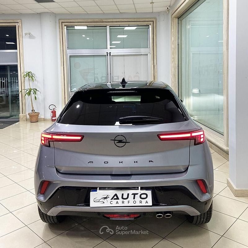 Usata Opel Mokka Edition 131 CV (96 kW) 2025 Argento SUV