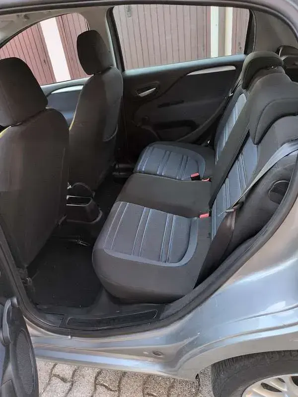 Usata Fiat Grande Punto S 69 CV (50 kW) 2011 Utilitaria