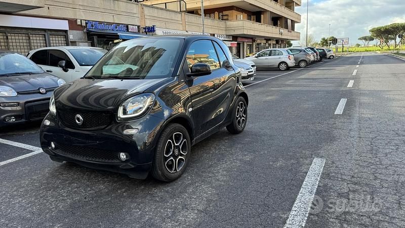 Usata Smart ForTwo Coupé Prime 90 CV (66 kW) 2018 Nero Coupé