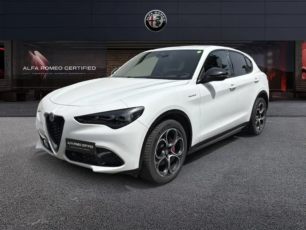 Usata Alfa Romeo Stelvio Veloce 209 CV (153 kW) 2024 SUV