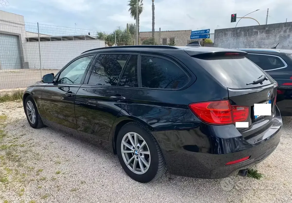 Usata BMW 320 Efficient Dynamics 163 CV (119 kW) 2014 Nero Station wagon