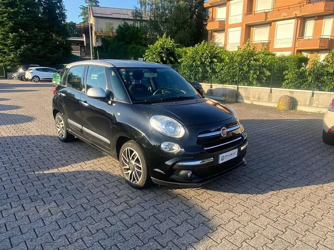 Usata Fiat 500L Cross 95 CV (69 kW) 2019 Nero Monovolume