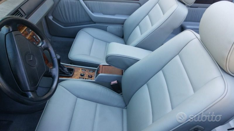 Usata Mercedes 200 105 CV (77 kW) 1994 Cabrio