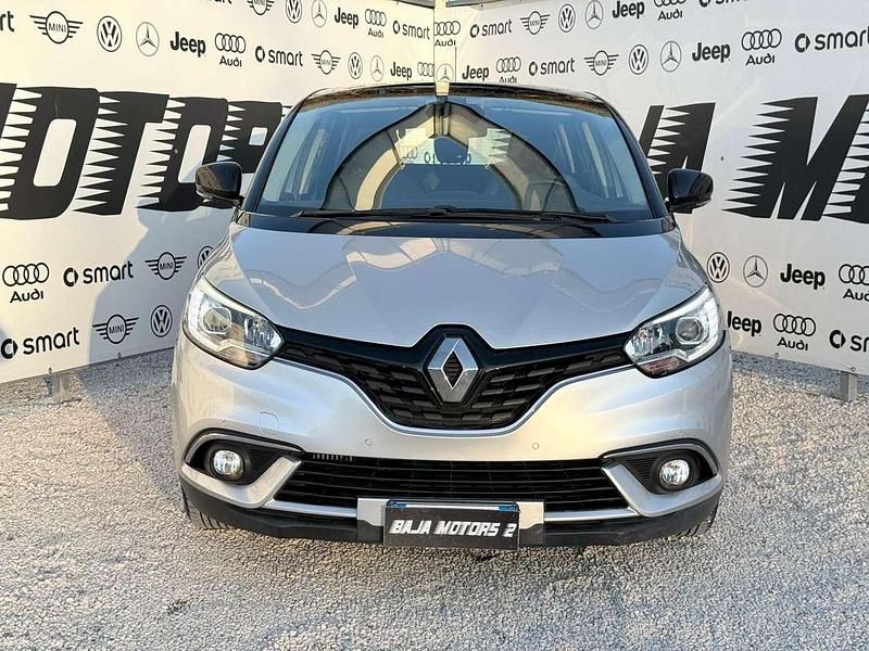 Usata Renault Scénic IV Intens 110 CV (80 kW) 2018 Argento Monovolume